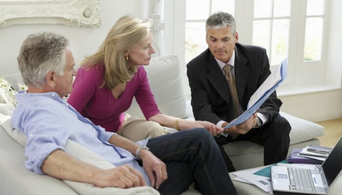 6 Mistakes to Avoid When Choosing a Financial Adviser