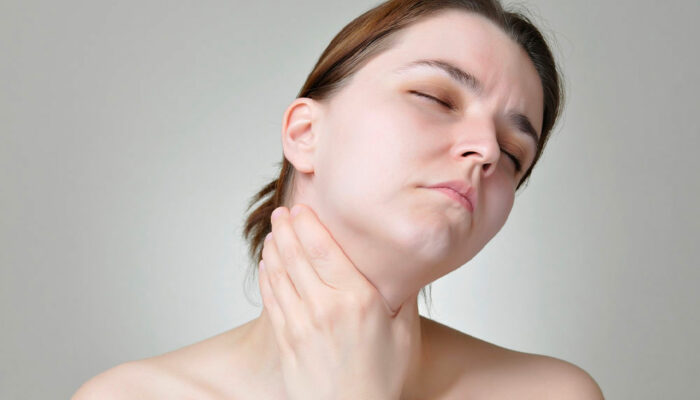 Thyroid cancer – Causes and silent warning signs